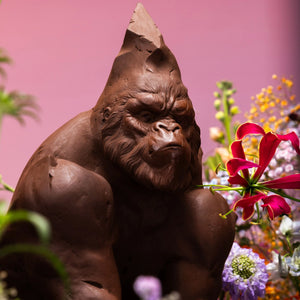 Figur Gorilla aus Böttgersteinzeug