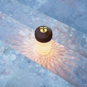 Lampe transportabel Folia, helles oder dunkles Holz